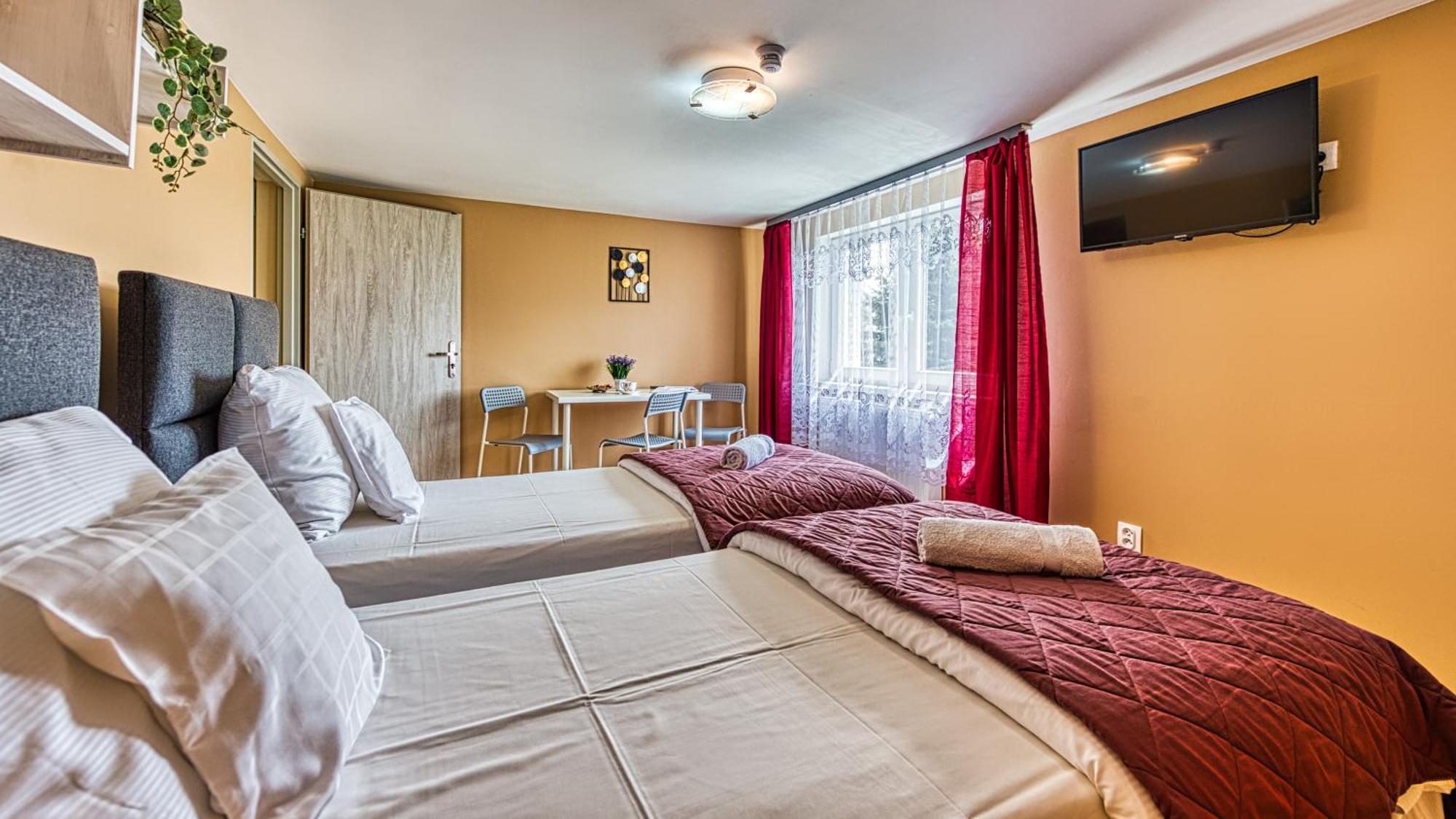 Maja Pokoje Z Widokiem Kameralna Agroturystyka Na Pogorzu Izerskim Z Sauna I Jacuzzi (Adults Only) Mirsk Eksteriør billede
